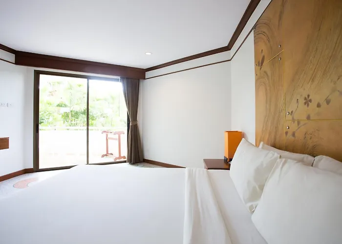 Golden Beach Resort