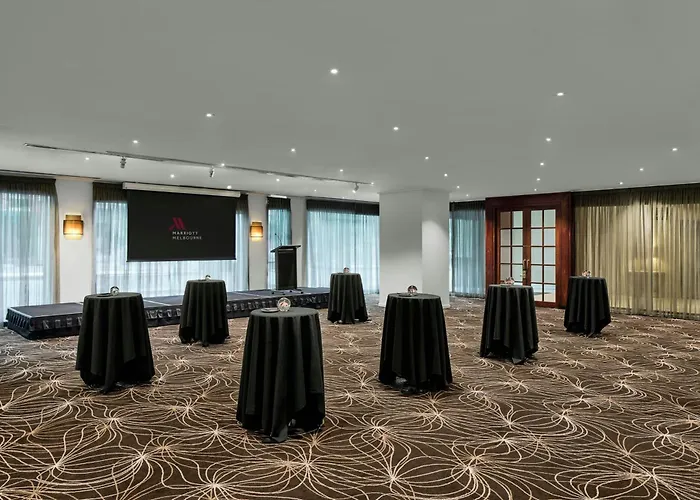 Boutique hotel only: Melbourne Marriott Hotel
