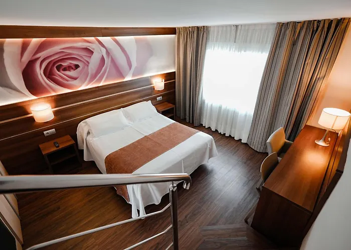 KAKTUS Hotel Volga