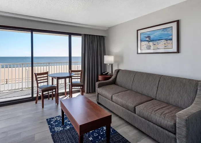 Coastal & Suites - Oceanfront