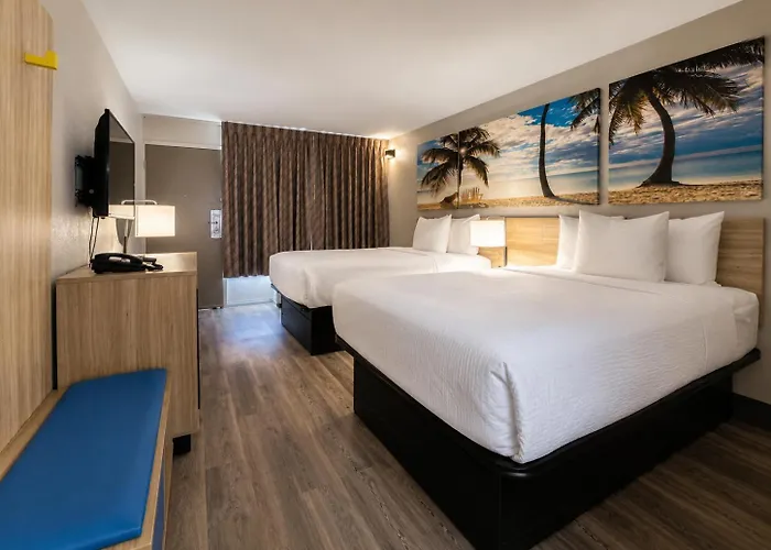 Days Inn By Wyndham Fort Myers