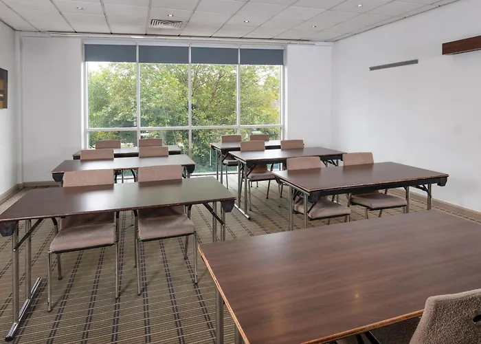 Holiday Inn Express London Greenwich By Ihg