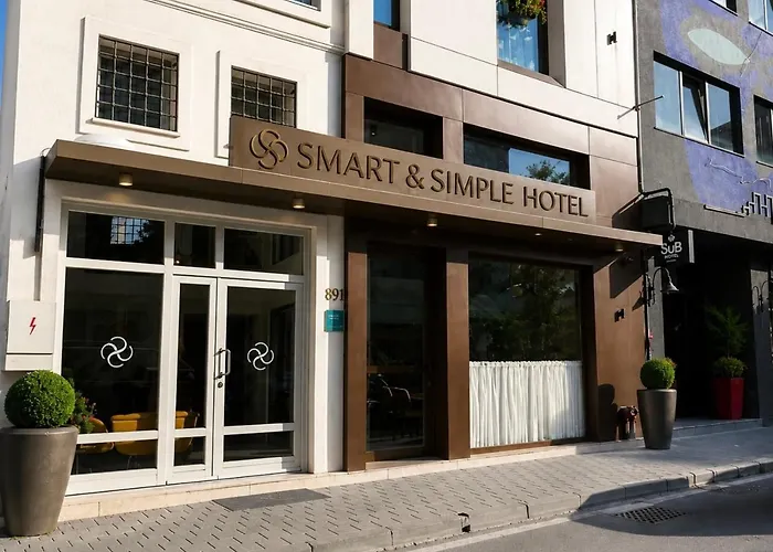 Smart&Simple Hotel Karakoy
