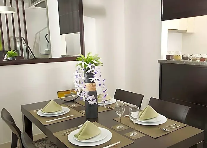 Crescent Residence 1
