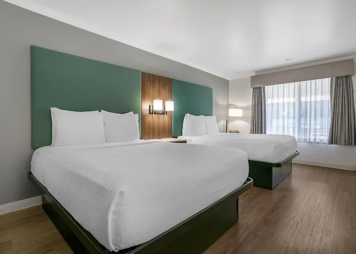 Best Western Plus Riviera