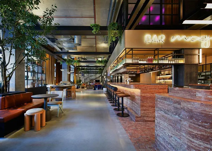 Moxy Sydney Airport