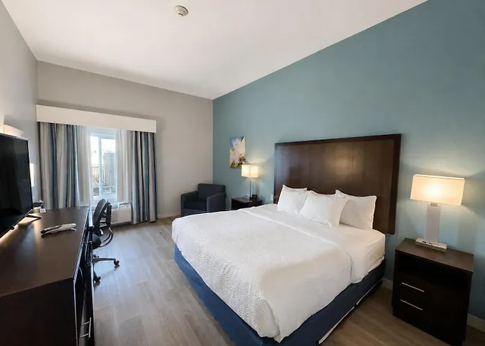 La Quinta By Wyndham Biloxi