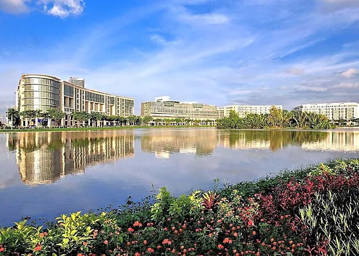 Crescent Residence 1