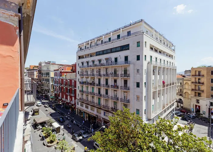 Hotels Close to Airport Relais Della Porta