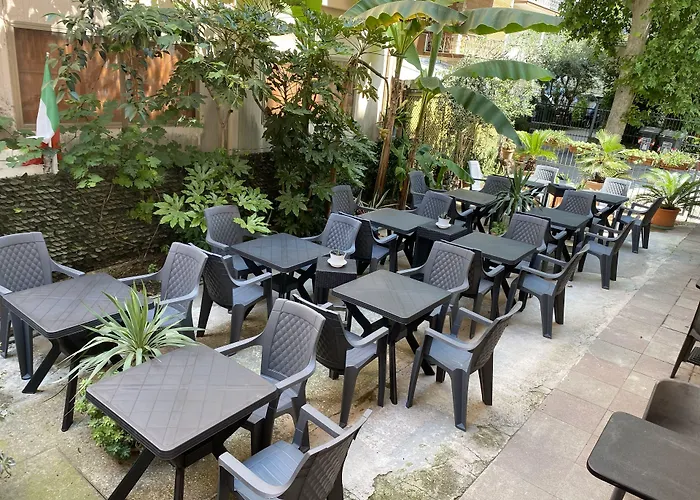 Hotel Nanni Garni