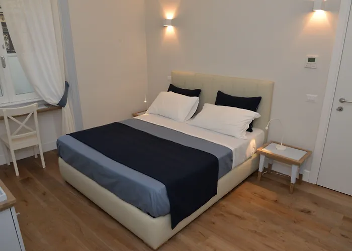 Little Rose Residence