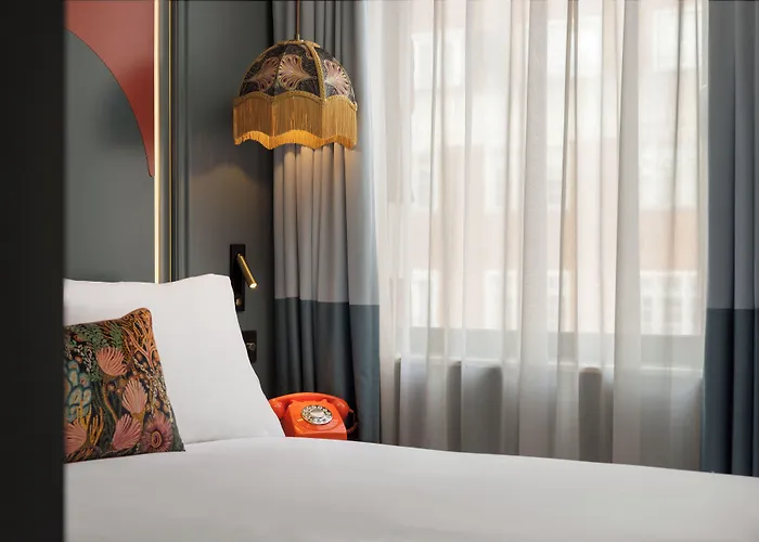 The Kensington Hideaway