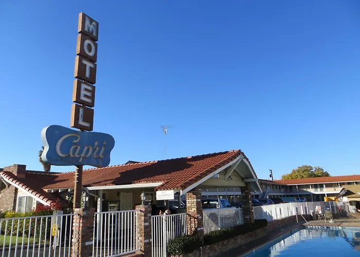 Motels Capri