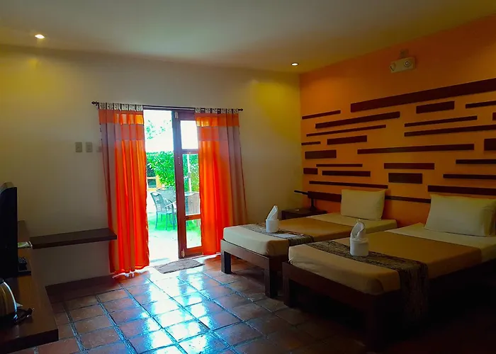 Family Hotel: Acacia Tree Garden Hotel