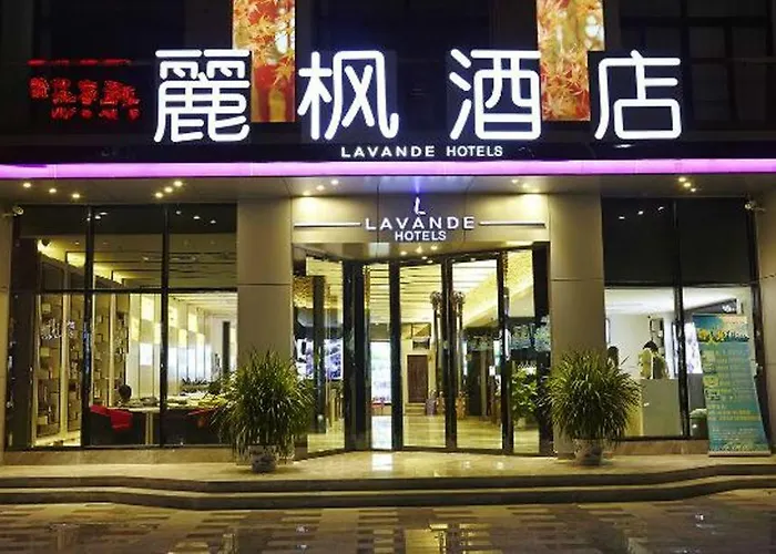 Lavande Hotel Shenzhen Huaqiangnan Branch