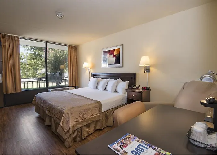 Motels Markham House Suites Little Rock Medical Center