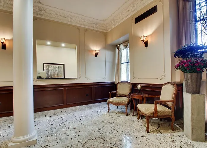 Dewitt Hotel And Suites