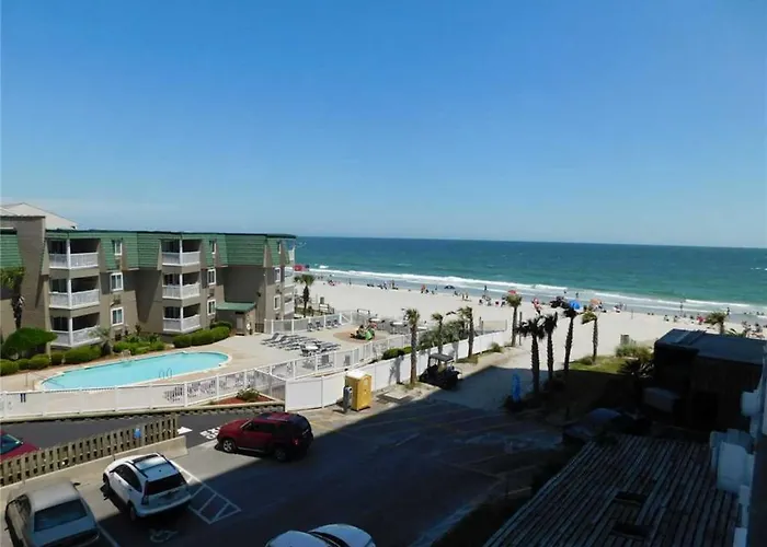 Hotel with view: Sands Ocean Club