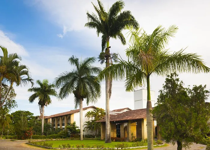 Flamboyant Hotel & Convention