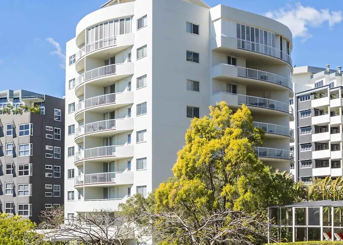 5 star hotels Founda Gardens Apartments