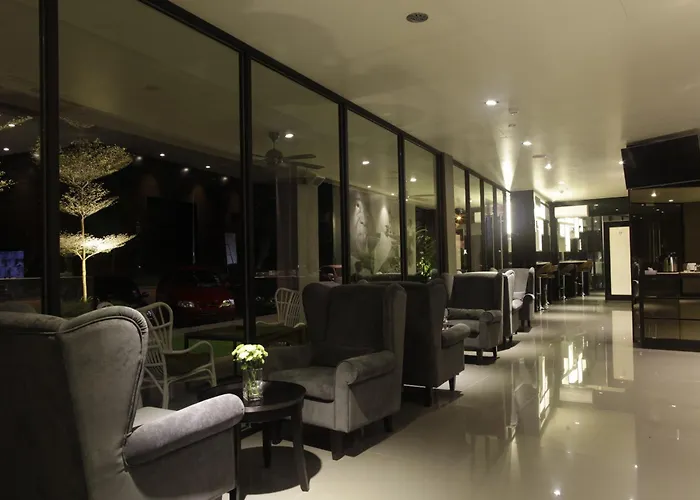I Am Jazz Hotel