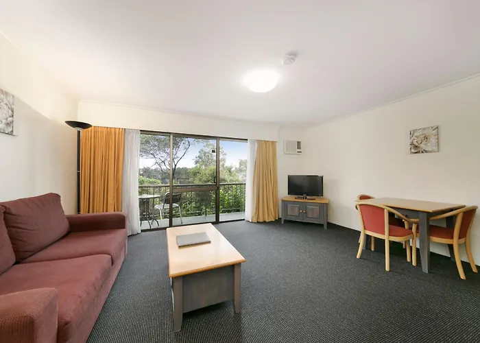 Mt Ommaney Hotel Apartments
