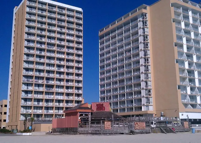 Hotel with view: Sands Ocean Club
