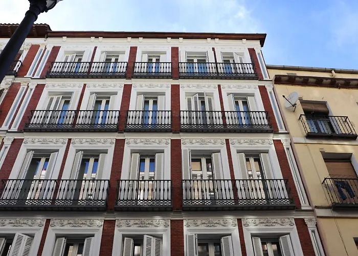 Family Hotel: Hotel Freedom