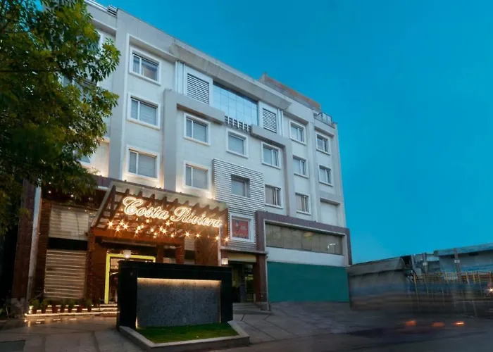 Costa Riviera Hotel