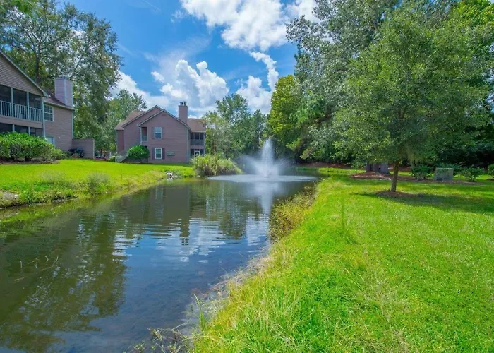 Southern Sophistication At The Park