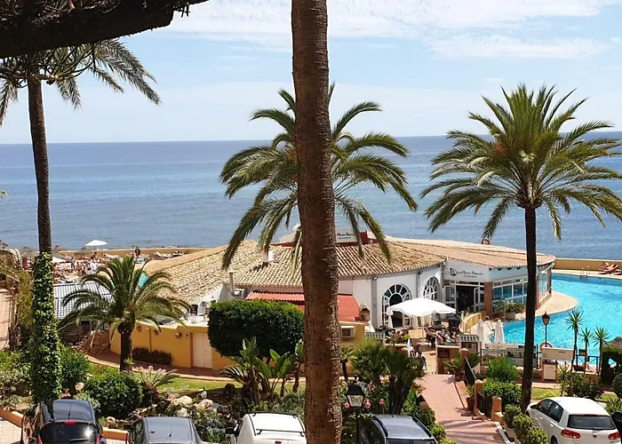 Macdonald Doña Lola Resort