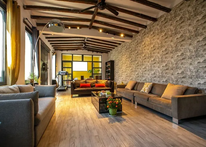 Wangshan Villa By Ming Dynasty Tombs