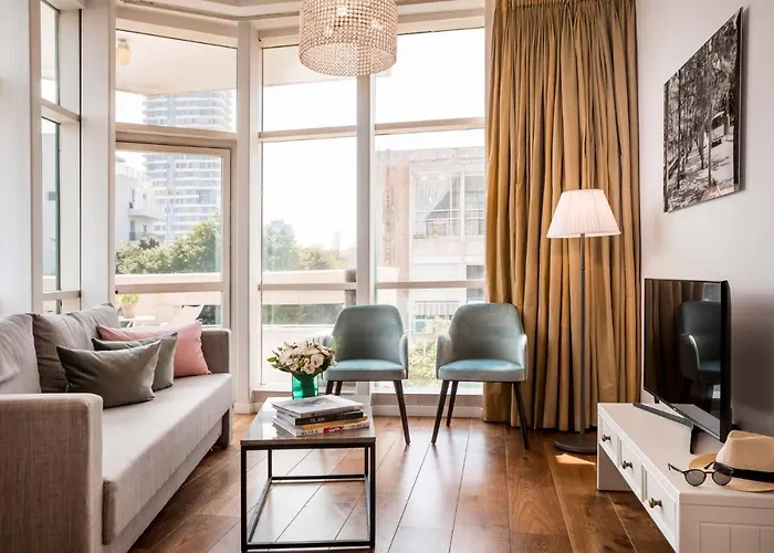 Dizengoff Suites